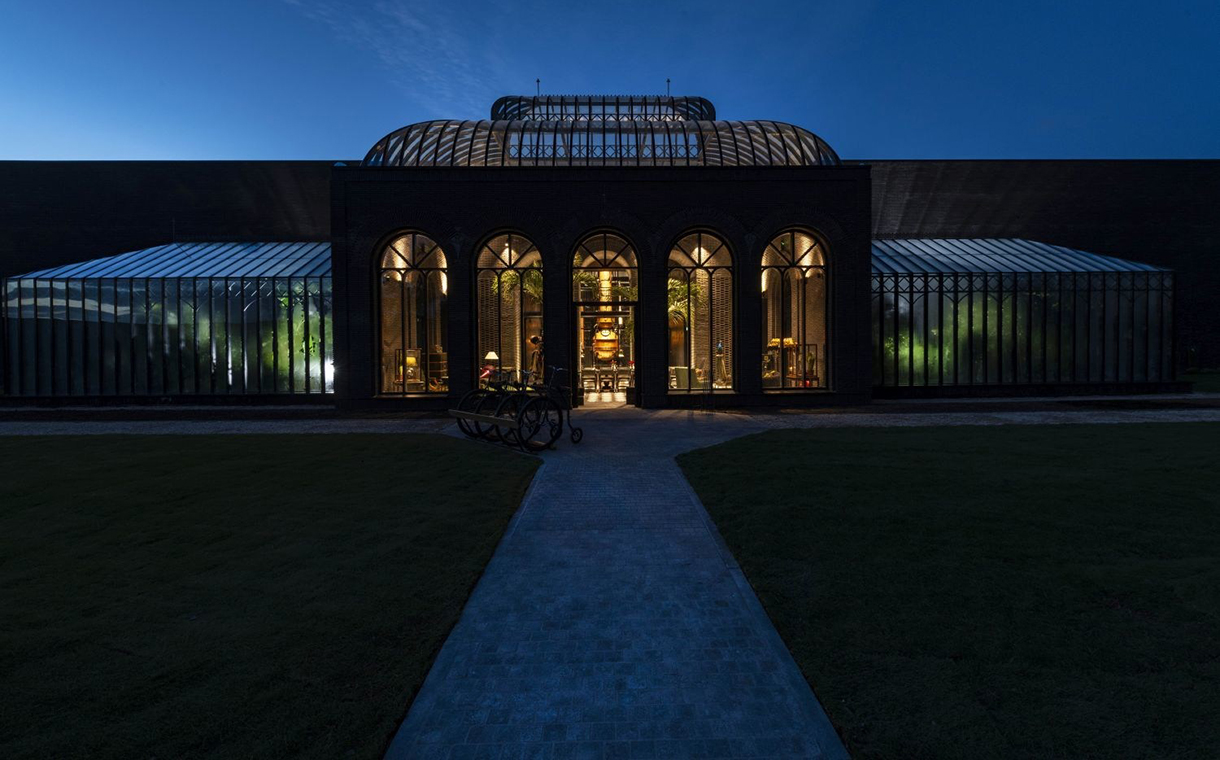 Hendrick's opens £13m 'Gin Palace' as demand for gin surges